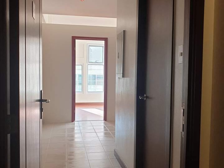 Prime Location Living: Ready for Occupancy Condo in Makati's