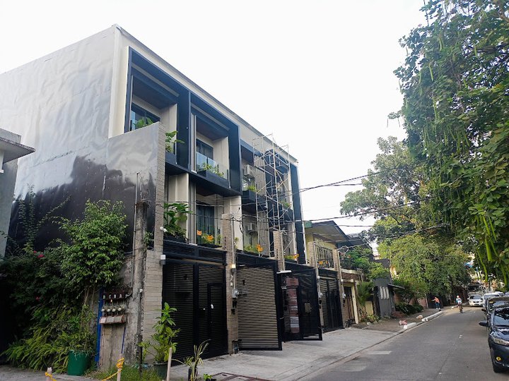 RFO 4-Bedroom Townhouse For Sale in UP Village Diliman QC near UP QC
