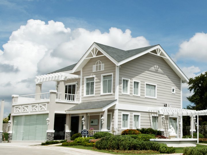 House and Lot For Sale in Santa Rosa Laguna