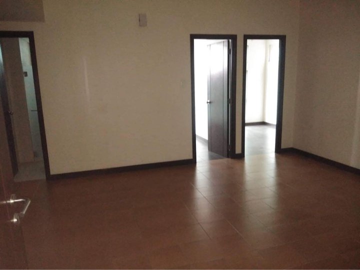 RENT TO OWN 2 BEDROOMS CONDO IN MAKTI CITY