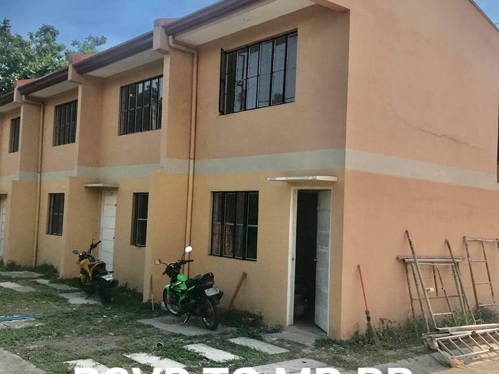 7833 Monthly Fast selling Hulugang House and Lot  in Morong Rizal