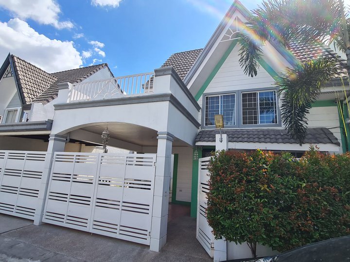 HOUSE AND LOT AT TIMOG PARK HOMES (NEAR CLARK) [House and Lot 🏘️] (May