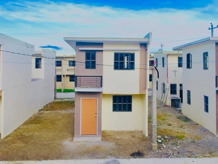 Lumina Bacolod Angeli Single Firewall- Bigger lot (RFO)