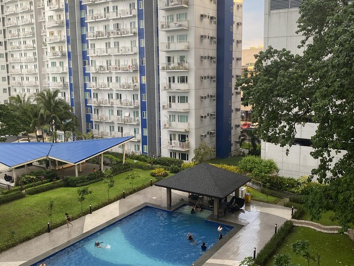 1 Bedroom Unit with Balcony for Sale in Grass Residences Quezon City