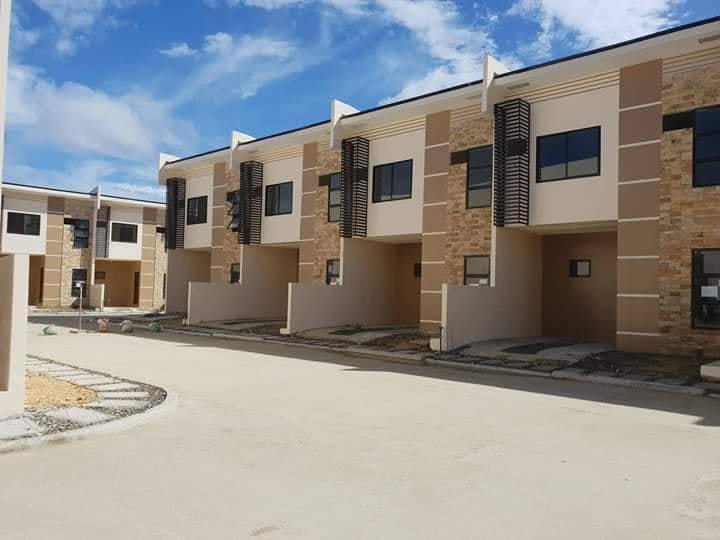 Ready for Occupancy 2-bedroom Townhouse For Sale in Mandaue City
