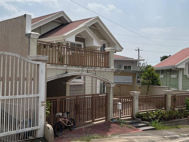 Foreclosed 4-bedroom Single Detached House For Sale in Batangas City