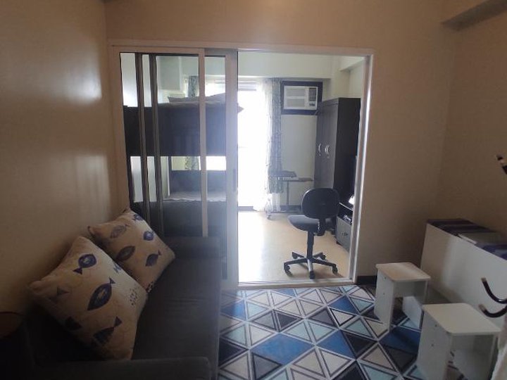 1 Bedroom Fully Furnished in Sheridan Towers, Sheridan St. Pasig City