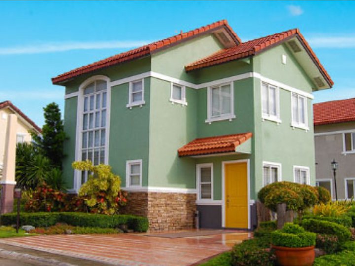 Spacious Airy 4BR House for Sale Near Evia Alabang