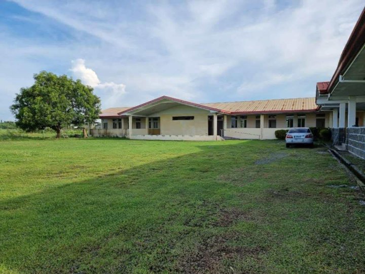 SALE LOT WITH IMPROVEMENT IDEAL FOR RECREATIONAL DEVELOPMENT, RETREAT FACILITY, OR INSTITUTIONAL USE