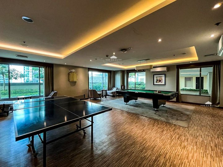 108.00 sqm 2-bedroom Condo For Sale in Park West, BGC, Taguig