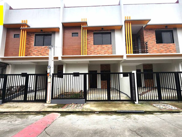 Near Mall, 3 Bedroom 2 Storey Townhouse for sale in Antipolo Rizal