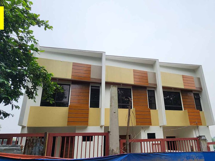 Near Mall, 3 Bedroom 2 Storey Townhouse for sale in San Mateo, Rizal