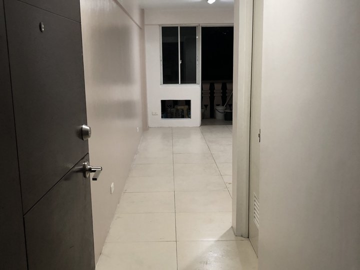 For Sale Studio @ Pine Crest New Manila