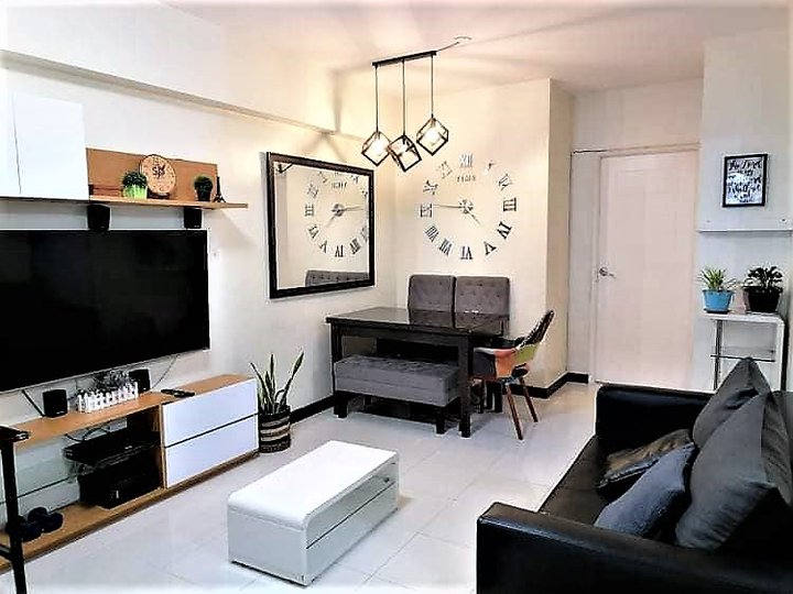 2 Bedroom Condominium Unit For Sale in Quezon City [Condo 🏙️] (February