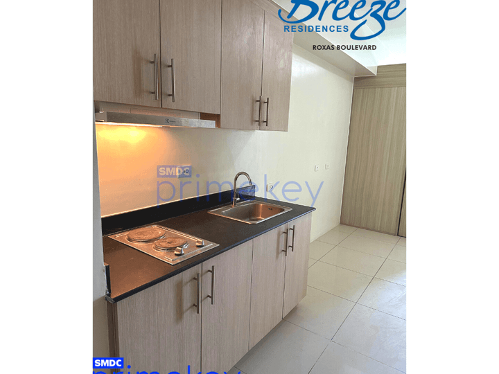 Semi-Furnished 1Bedroom Unit At SMDC Breeze Residences For Lease