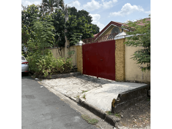 Spacious 4BR Bungalow in West Fairview QC 400sqm, Gated Subdivision
