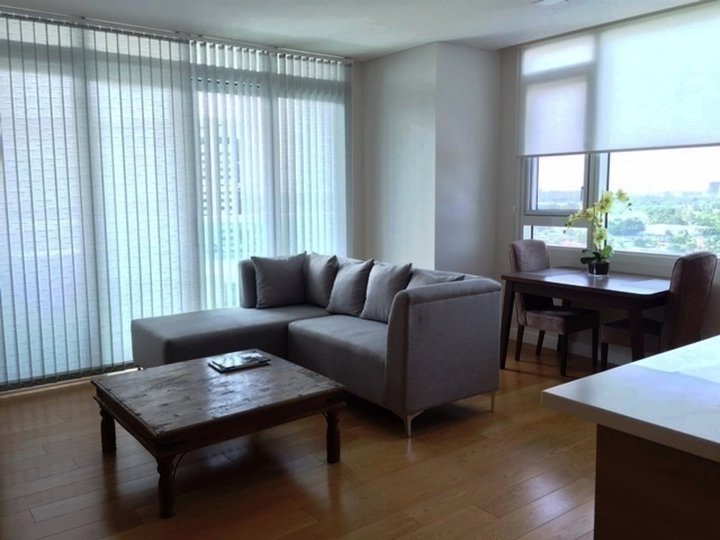 For Sale: Makati 1BR Unit in Park Terraces (Direct Buyers Only) Tower by Ayala Land Premier - Garden