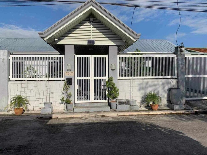BUNGALOW HOUSE AND LOT IN ANGELES CITY NEAR KOREAN TOWN AND CLARK