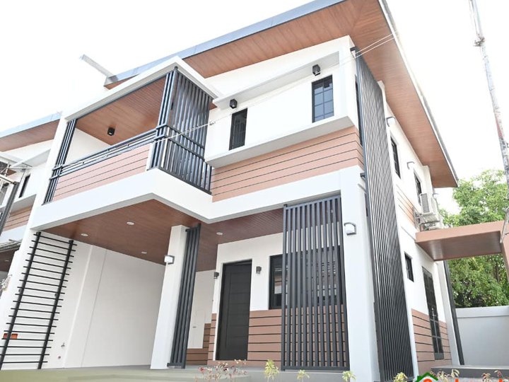 Ready For Occupancy 3-bedroom Single Attached House For Sale in Caloocan