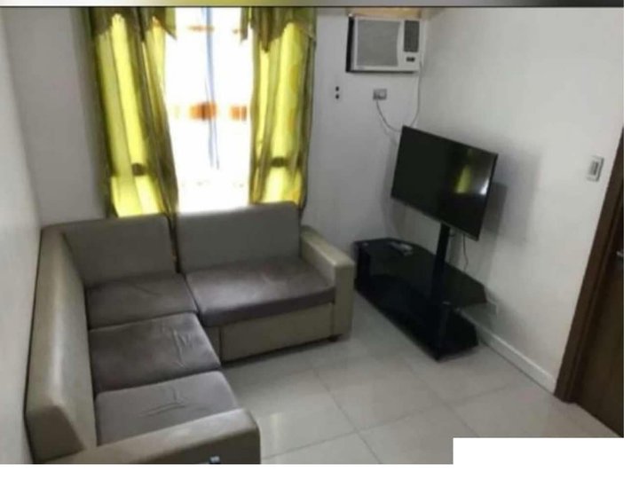 For Rent One Bedroom @ The Sapphire Bloc North