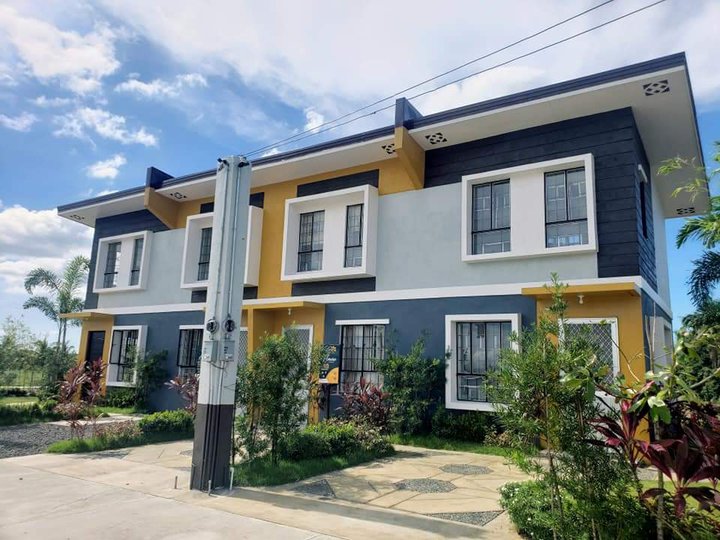 Pre-Selling 2-Bedroom Townhouse For Sale in Naic Cavite