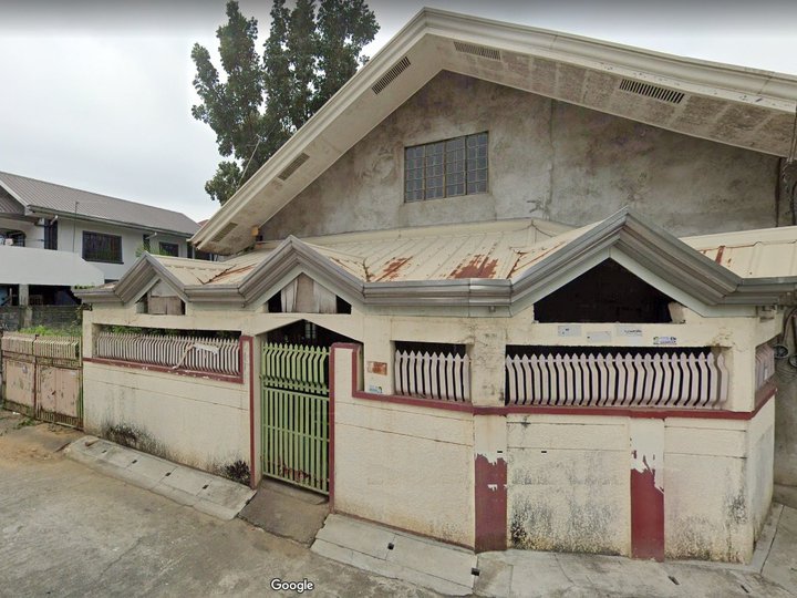 FORECLOSED HOUSE AND LOT FOR SALE IM AC LOPEZVILLE BULACAN