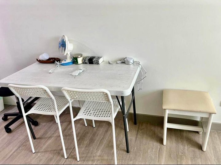 For Rent Studio @ Connor at Greenhills