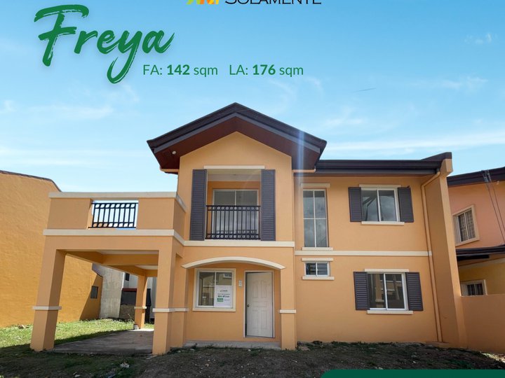 5-bedroom Single Detached House For Sale in Batangas City Batangas