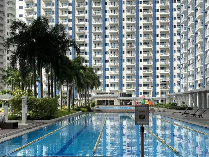 Foreclosed 27.37 sqm 1-bedroom Residential Condo For Sale in Light Residences