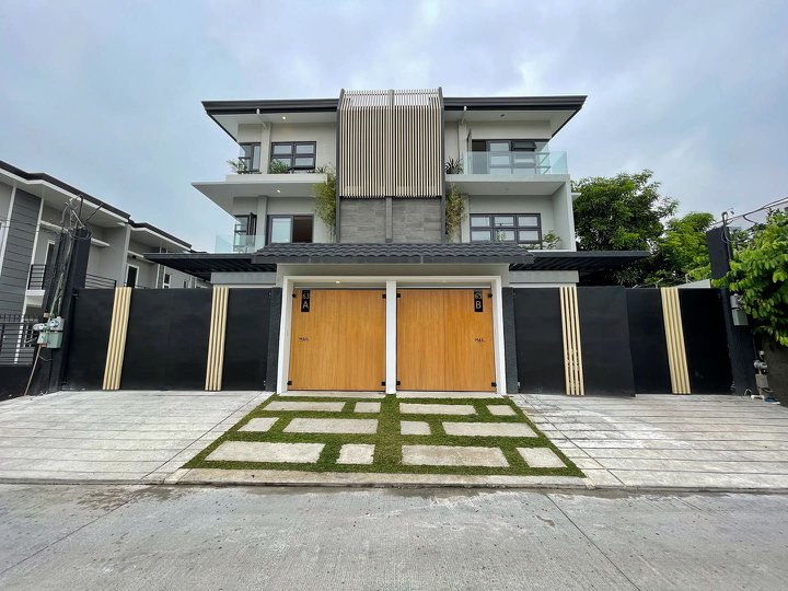 4 Bedroom RFO House and lot for sale in AFPOVAI Taguig City near BGC