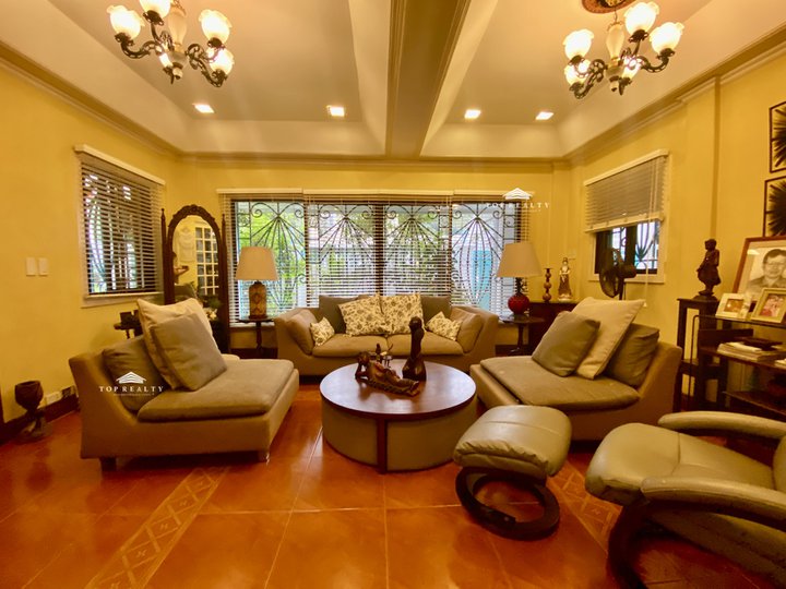 For Sale: 500 sqm 4-Bedroom House and Lot in Quezon City at Don Antonio Royale Estates