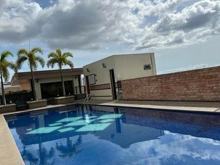 UNIT 4P @ 4TH FLOOR, MORGAN SUITES EXECUTIVE RESIDENCES - TOWER 1, FORT BONIFACIO, TAGUIG