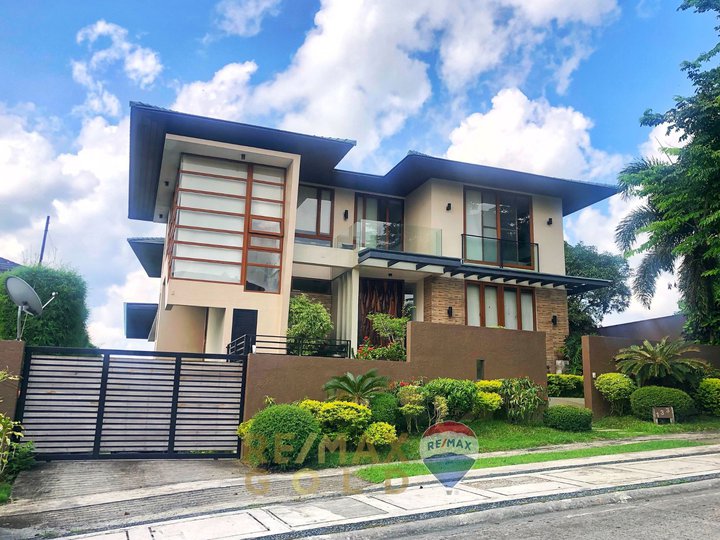 For Sale: Furnished 5 bedroom House and Lot in Ayala Westgrove Heights