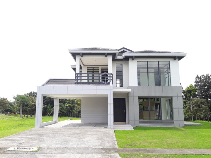 5 Bedrooms Ready For Occupancy House and Lot in Tokyo South Forbes