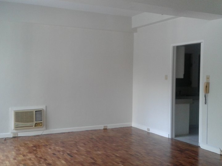 2BR for Rent in One Salcedo Place