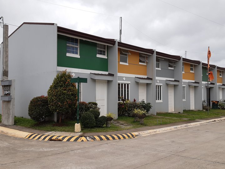 Ready for occupancy townhouse in Santo Tomas Batangas