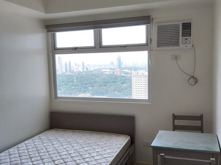 Semi Furnished Unit with Overlooking view of Makati Skyline
