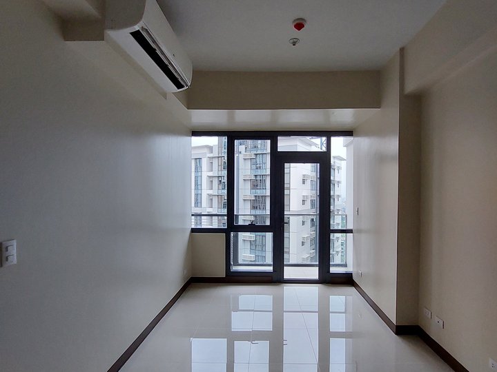 For sale 1 bed rent to own condo in Florence McKinley Hill