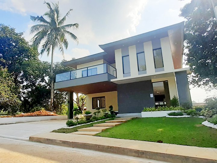 Modern RFO House and Lot for sale in Antipolo City nr Marikina City