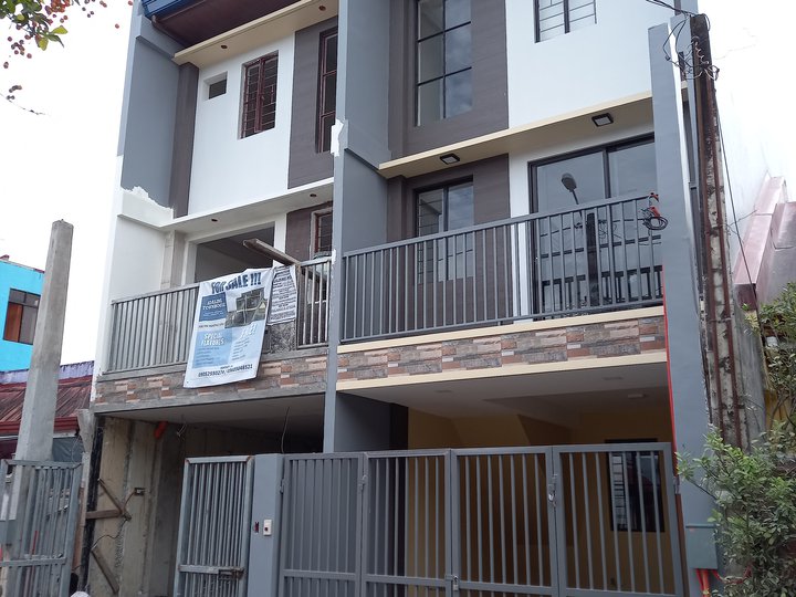 Rfo Duplex 3 storey