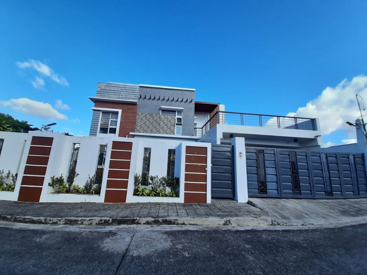 Preowned Fully Furnished Overlooking House for Sale in Upper Antipolo