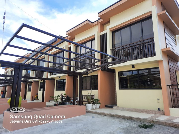 RFO EXECUTIVE TOWNHOUSE FOR SALE IN FRONT SM SOUTHMALL LAS PINAS