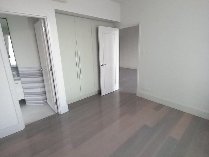 2 BR for Rent in Proscenium Lincon Tower