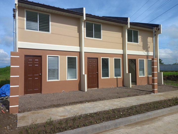 2-storey-house-and-lot-at-deca-homes-iloilo-santa-barbara-house-and