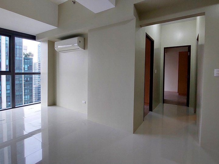 Last 2 Bedroom Rent to Own Condo for Sale in Uptown Ritz BGC