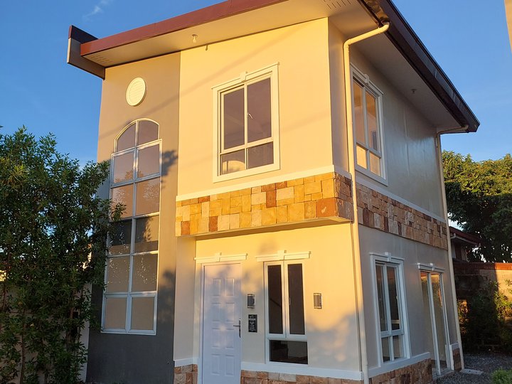 3-bedroom House For Sale in Imus Cavite