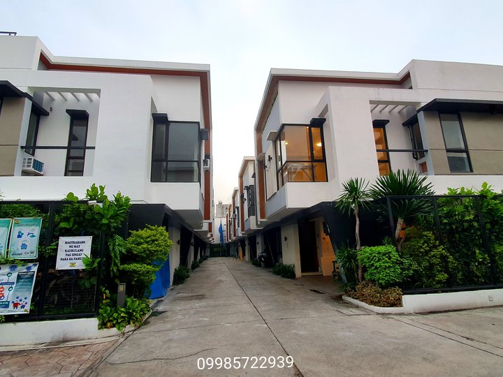 2-Storey Corner Unit Townhouse, Pool, Near Mariposa, QC, San Juan