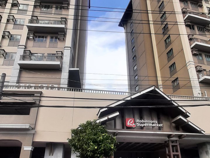 Newly turn over ,Semi Bare Condominium unit for sale
