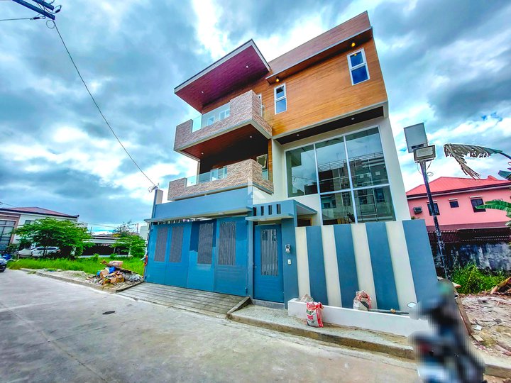 7-bedroom Single Detached House For Sale By Owner in Pasig