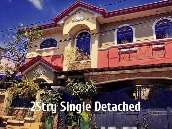 2Stry  Elegant Single Detached house &lot, along Tandang Sora  QC